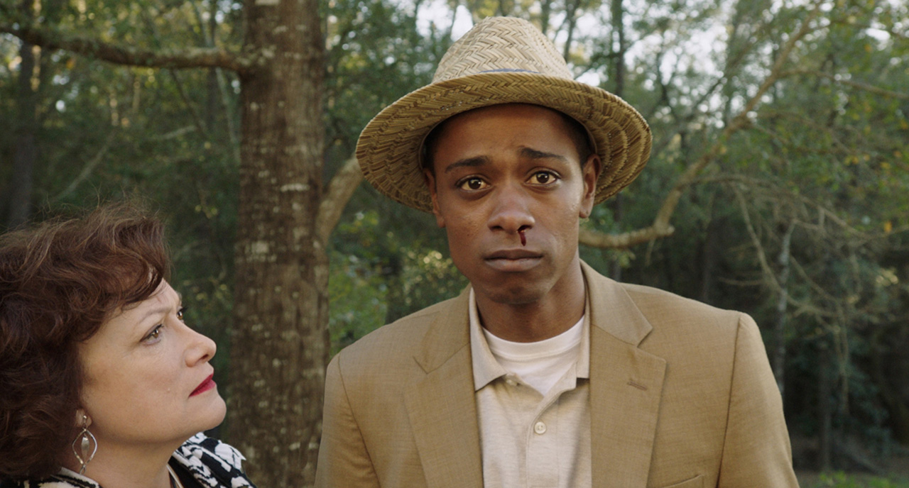 奇妙なほど安らかな表情を浮かべるローガン。どこか様子がおかしい