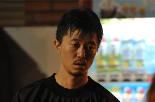 安藤サクラ演じる斎藤は祐二が気になって仕方が無い