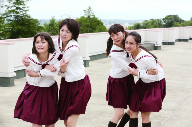 女子ばかりの学校で疑心暗鬼に陥る生徒たち