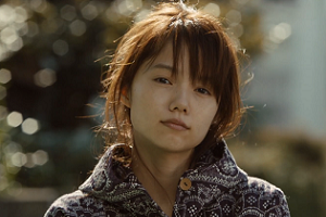 脱力した晴子と几帳面な幹夫の対比