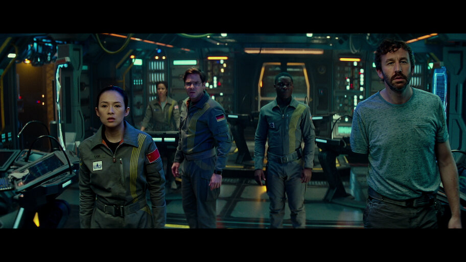 ステーションの皆は、地球が消えてしまい、呆然とする