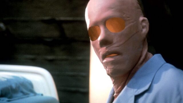 インビジブル 透明人間 セバスチャン マスク