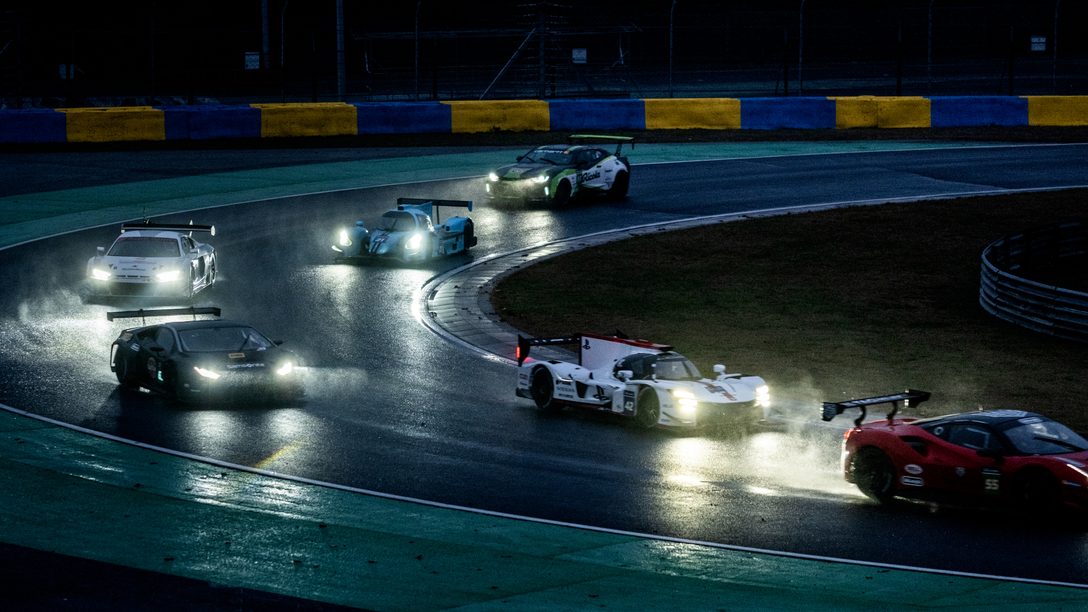 ル・マン24時間レースの夜間走行